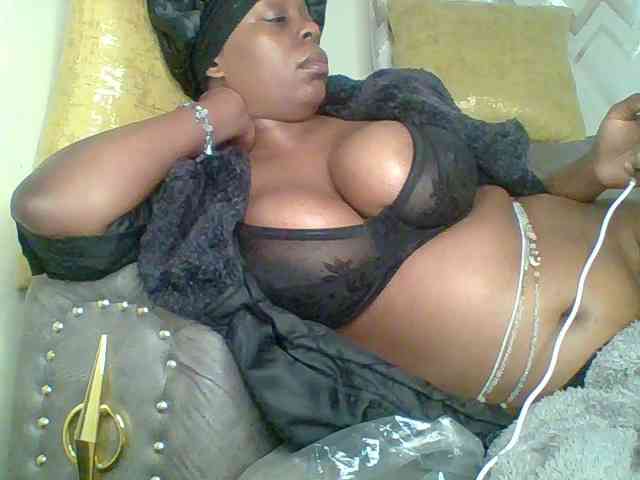 QueenVy webcam
