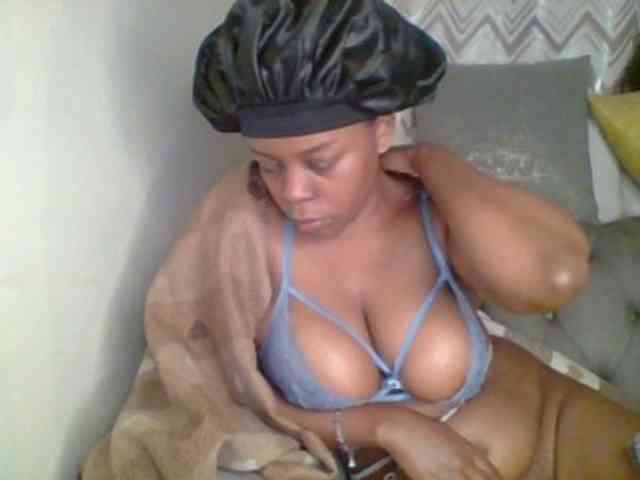 QueenVy webcam