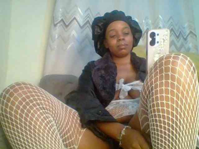 QueenVy webcam