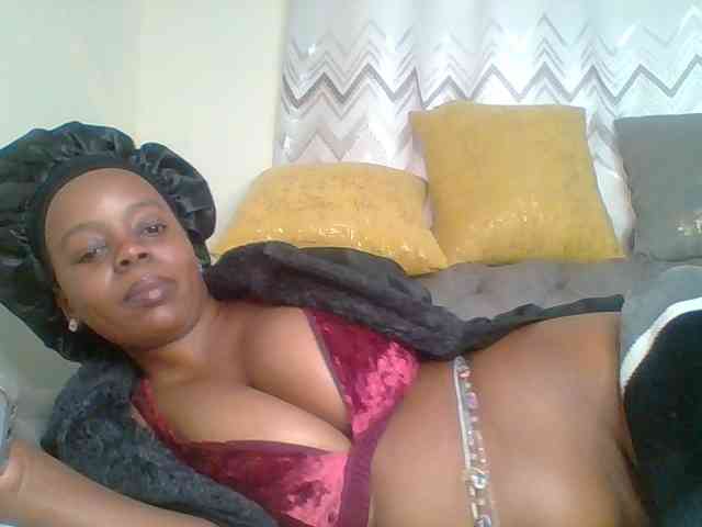 QueenVy webcam