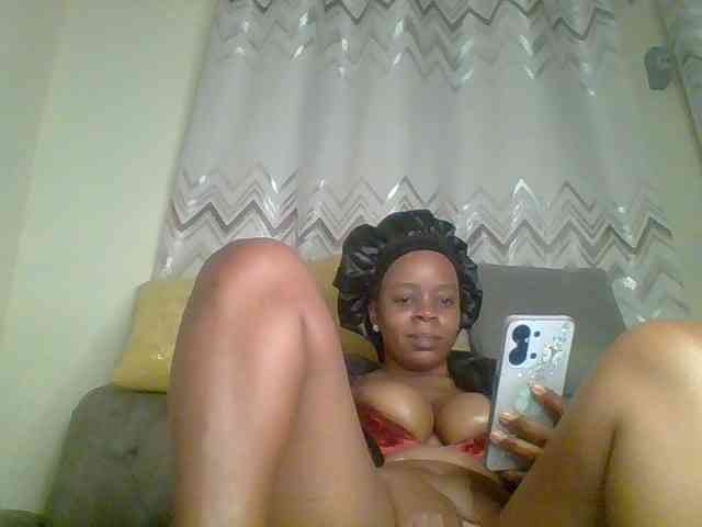 QueenVy webcam