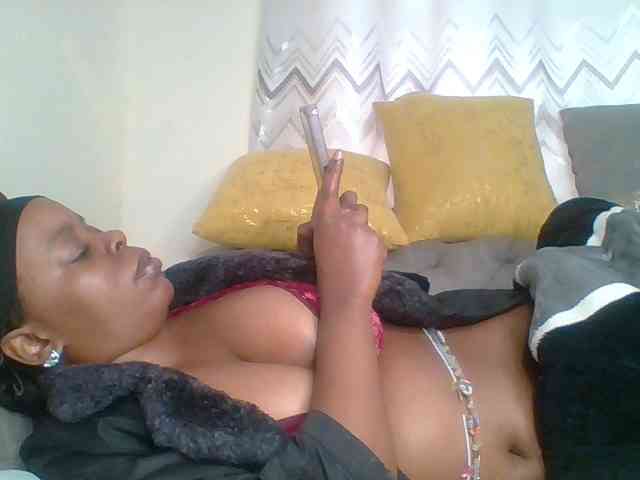 QueenVy webcam