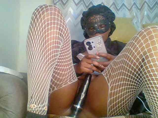 QueenVy webcam