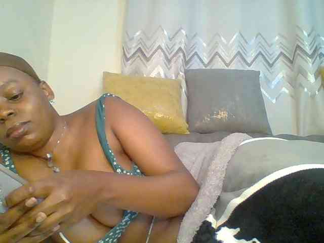 QueenVy webcam