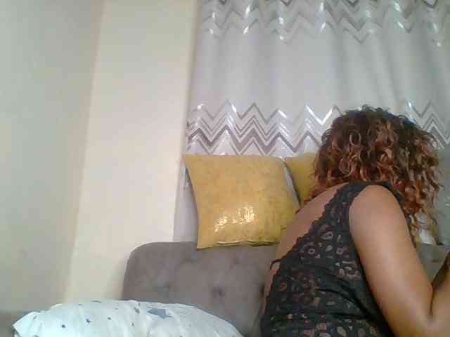 QueenVy webcam