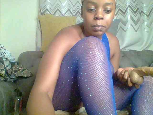 QueenVy webcam