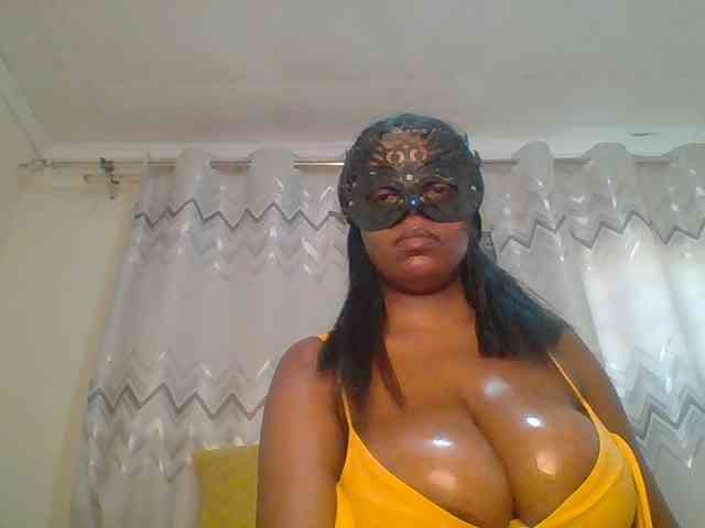 QueenVy webcam