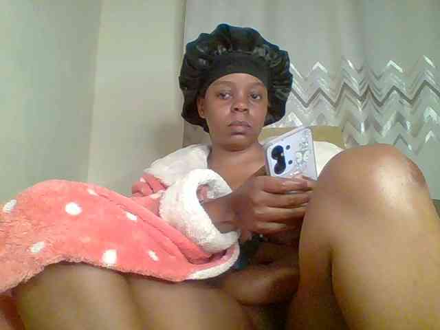 QueenVy webcam