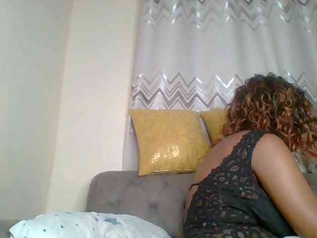QueenVy webcam