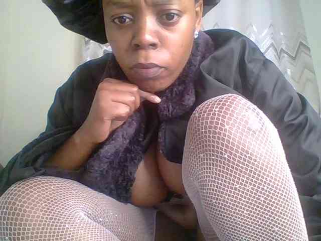 QueenVy webcam
