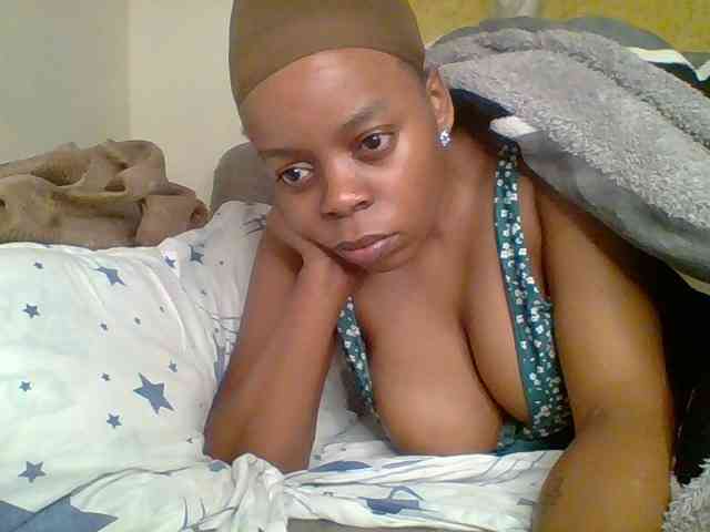 QueenVy webcam