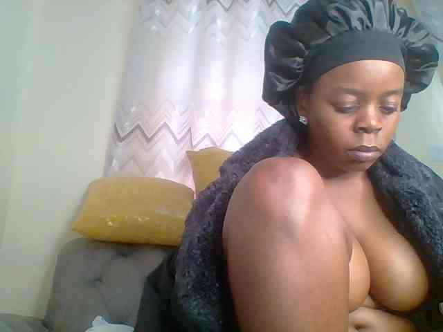 QueenVy webcam