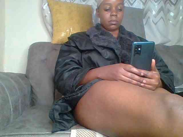 QueenVy webcam