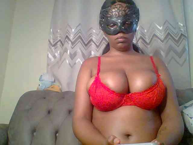 QueenVy webcam