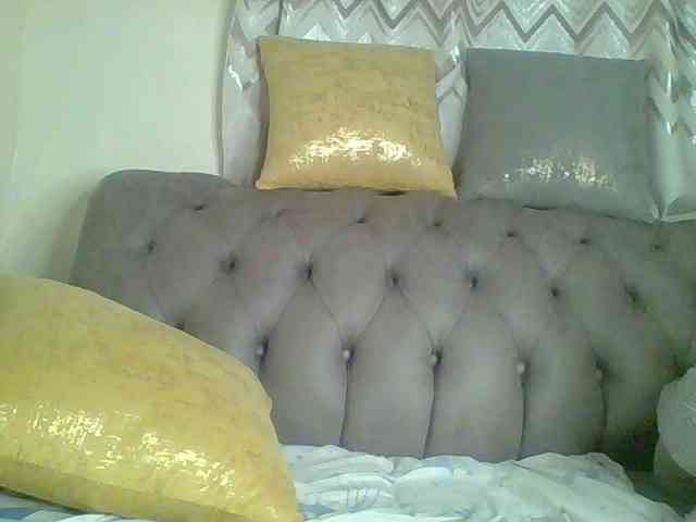 QueenVy webcam
