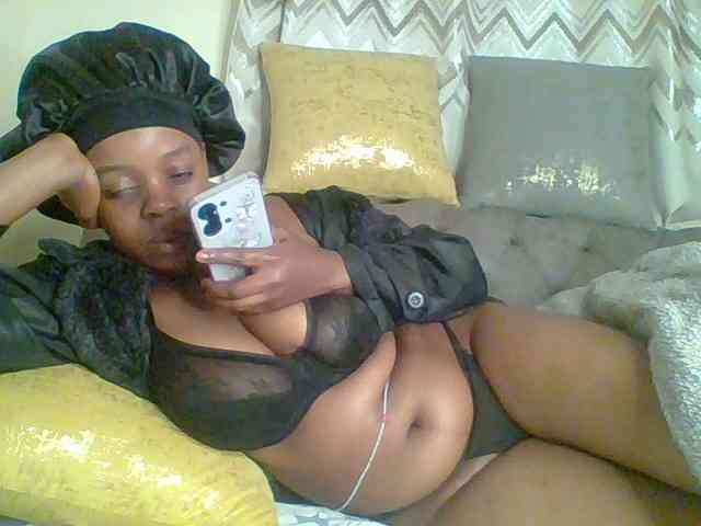 QueenVy webcam