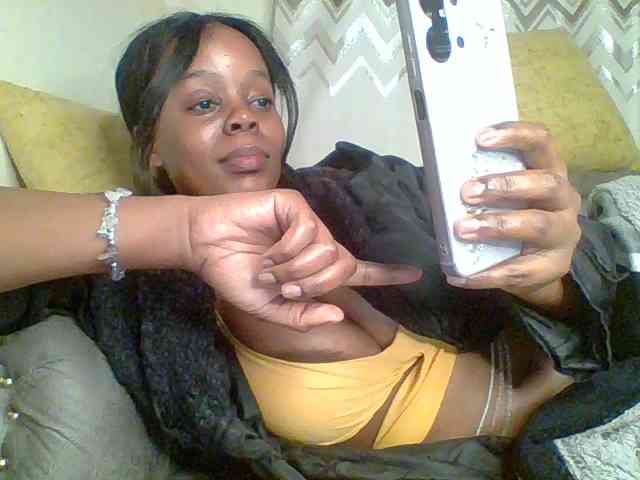 QueenVy webcam