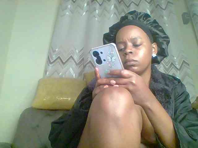 QueenVy webcam