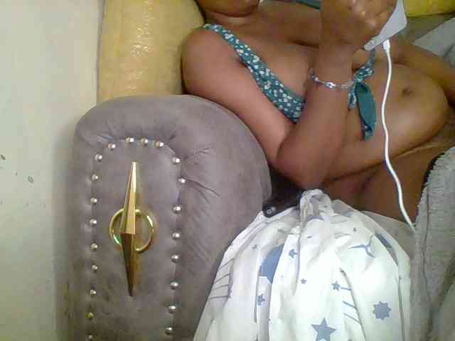QueenVy webcam