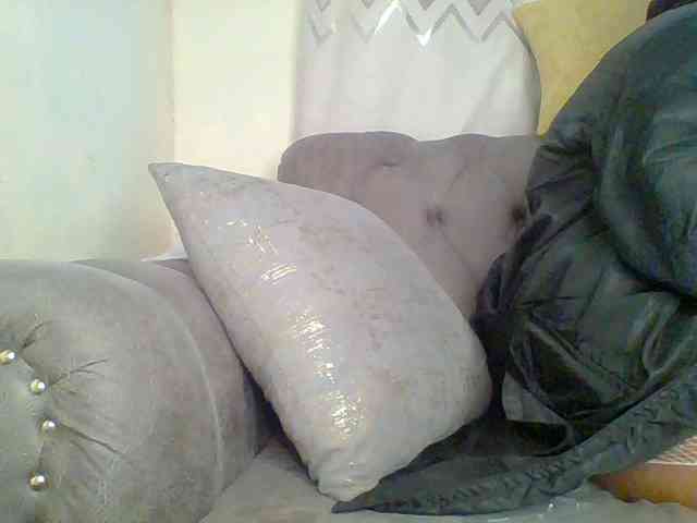 QueenVy webcam