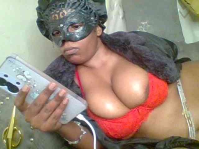 QueenVy webcam