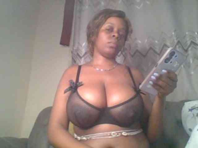 QueenVy webcam