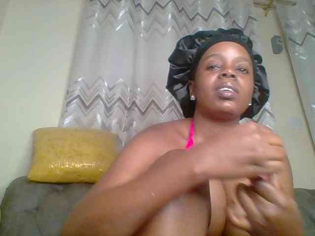 QueenVy webcam