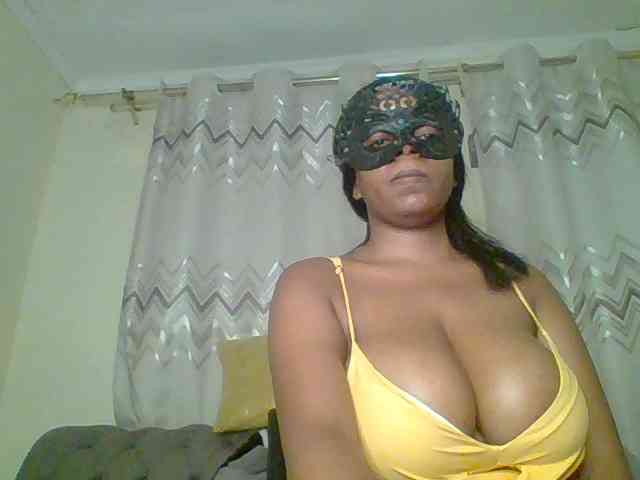 QueenVy webcam