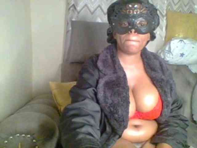QueenVy webcam