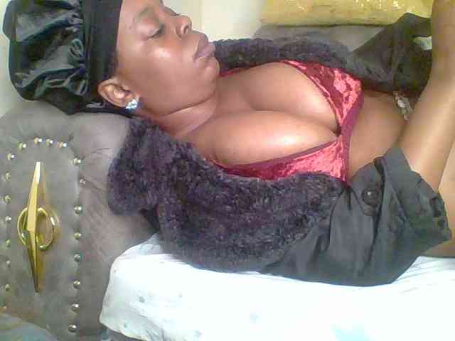 QueenVy webcam