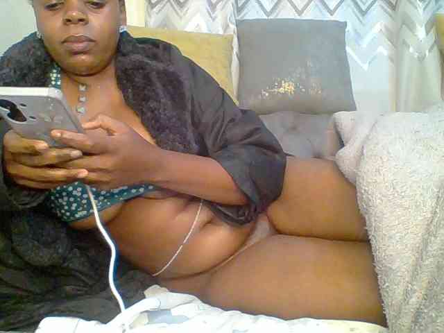 QueenVy webcam