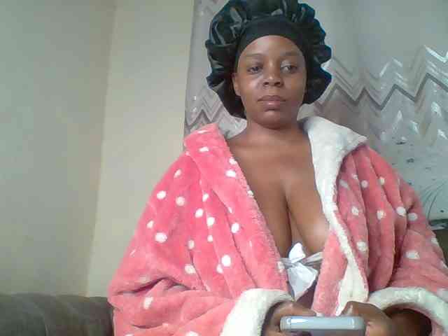 QueenVy webcam