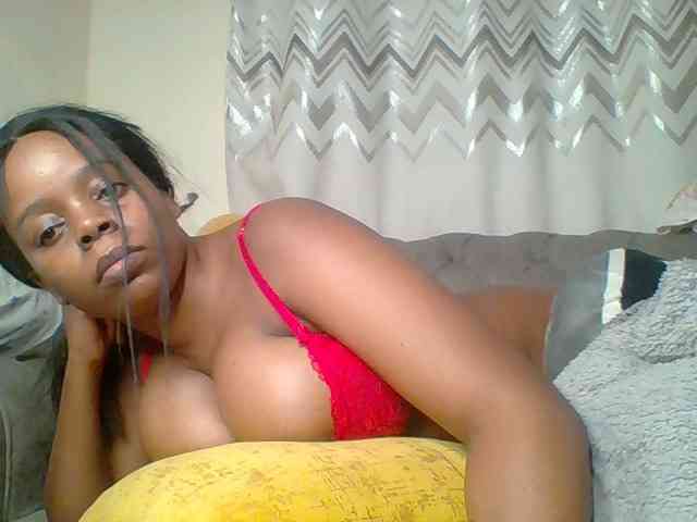 QueenVy webcam