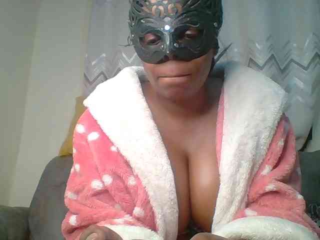 QueenVy QueenVy