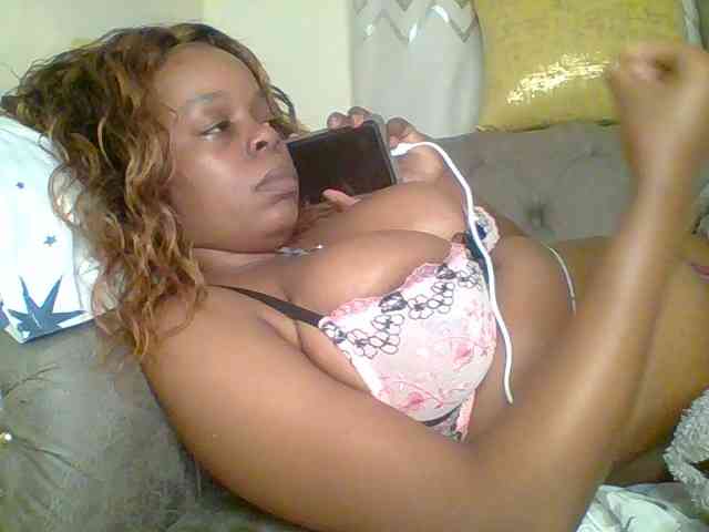 QueenVy webcam