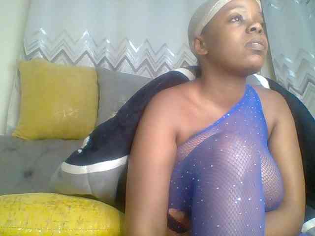 QueenVy QueenVy