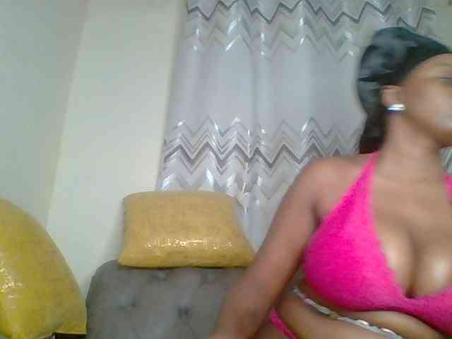 QueenVy webcam