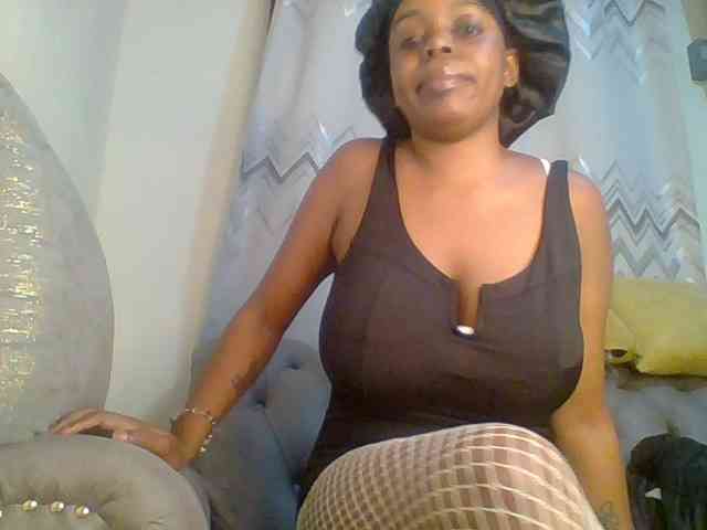 QueenVy webcam