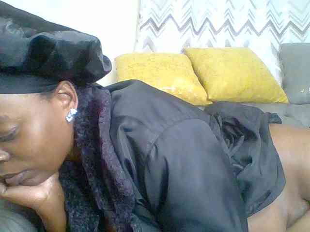 QueenVy webcam