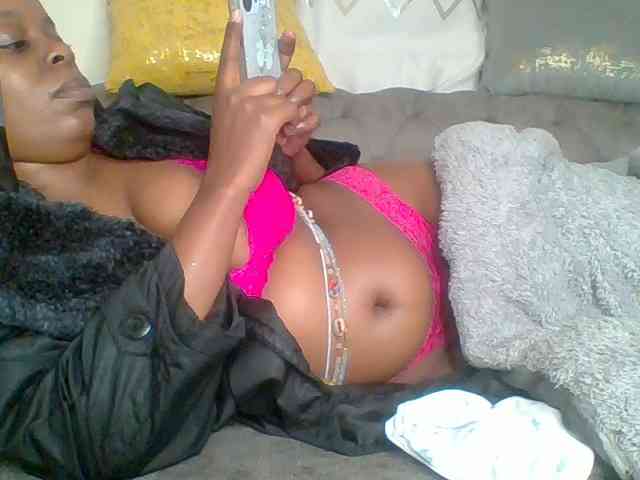 QueenVy webcam