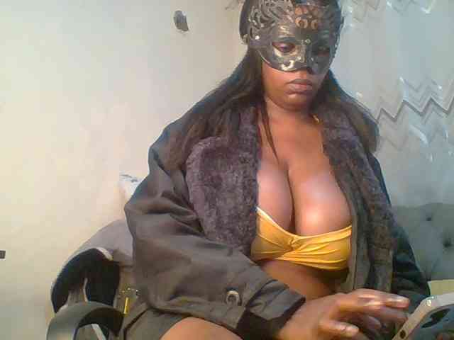 QueenVy webcam