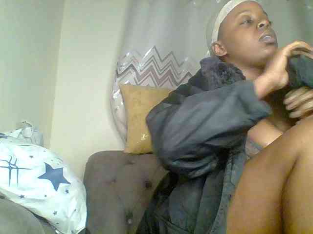 QueenVy webcam