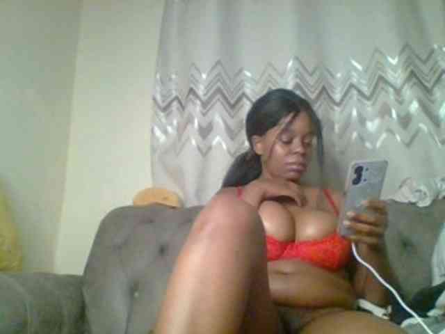 QueenVy webcam