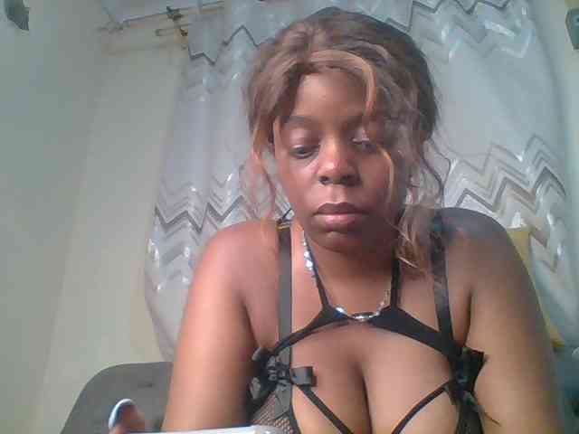 QueenVy webcam