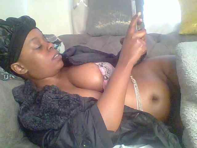 QueenVy webcam