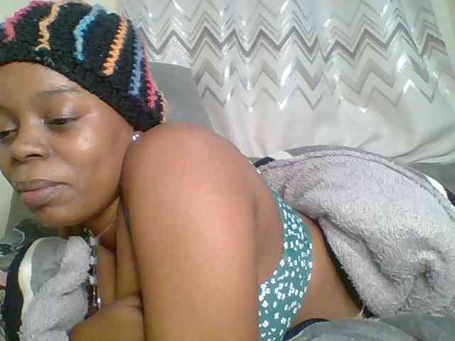 QueenVy webcam