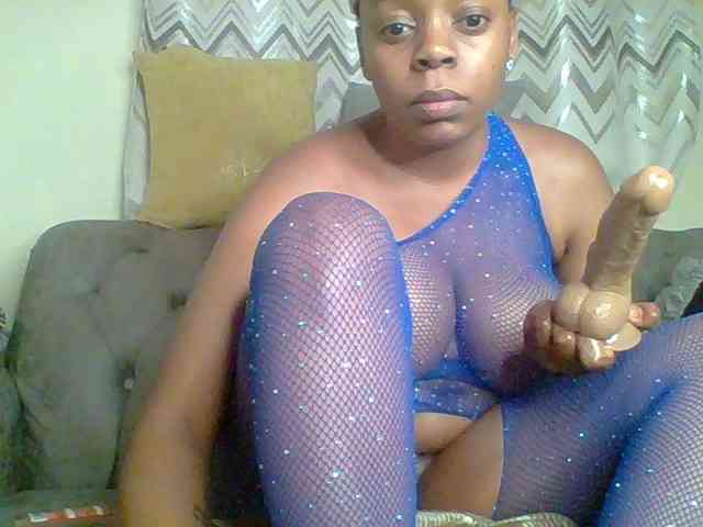 QueenVy webcam
