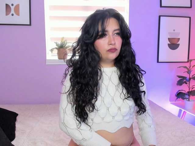 Zara-Blooom live cam on BongaCams
