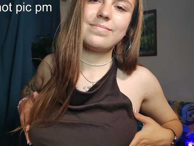 CharityMcclair live cam on BongaCams