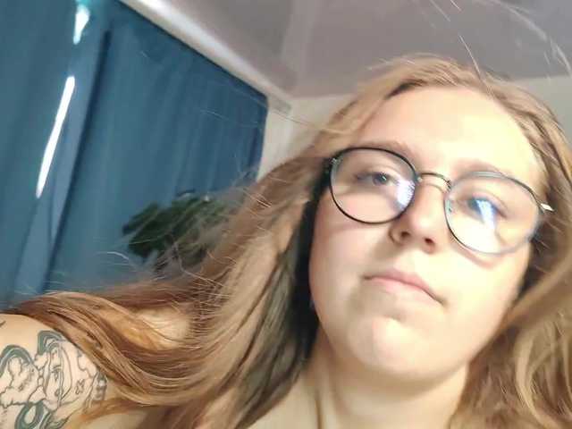 CharityMcclair live cam on BongaCams
